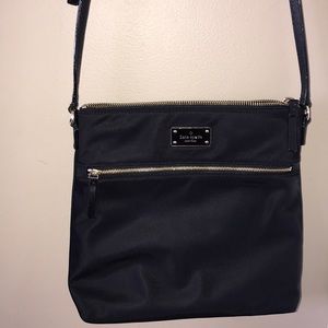 Kate Spade Crossbody— great size!
